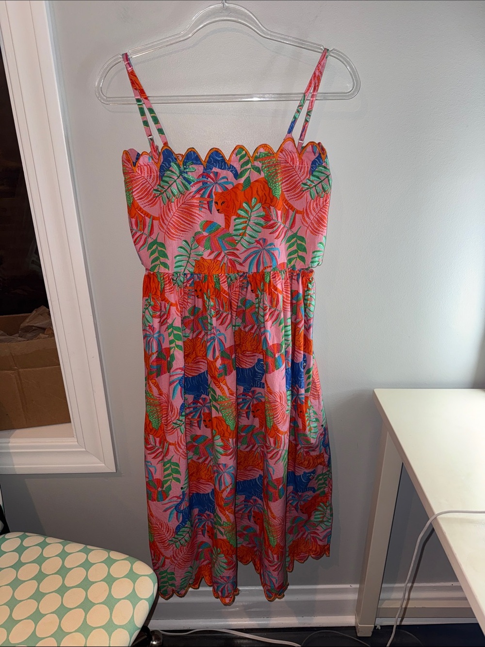 Marigold Sleeveless Tropical-Print Maxi Dress in Coral Pink